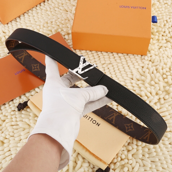 激安ルイヴィトンベルト正面デザイン